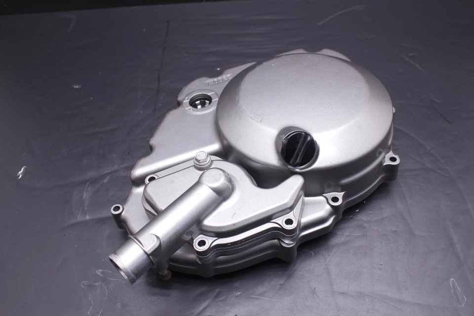 2003 Suzuki Sv650 Clutch Side Engine Motor Cover R8.BX15 Foto 4 de 4