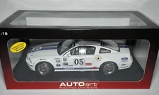 AutoArt Ford Mustang FR500C 2005 Grand Am Cup 1:18 Scale Diecast Limited Edition