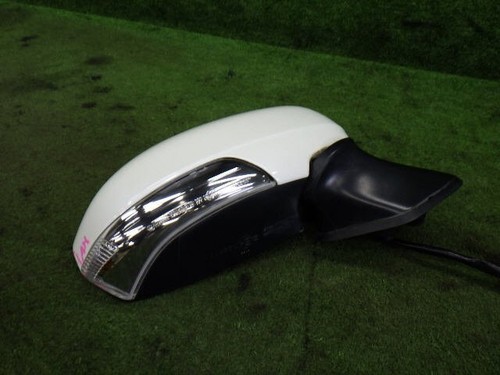 JDM 2013 Toyota OEM Prius ZVW30 Right Door Mirror Pearl White 070 - Picture 9 of 9