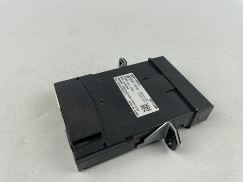 Toyota Prius XW50 ETC 2017 Navigation Steuergerät 08686-00350 - Bild 2 von 10