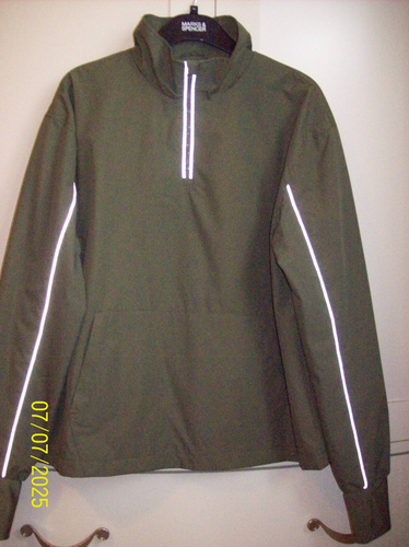 Woman's sports jacket, Tu active brand, green, size 14, collar, long sleeve, new