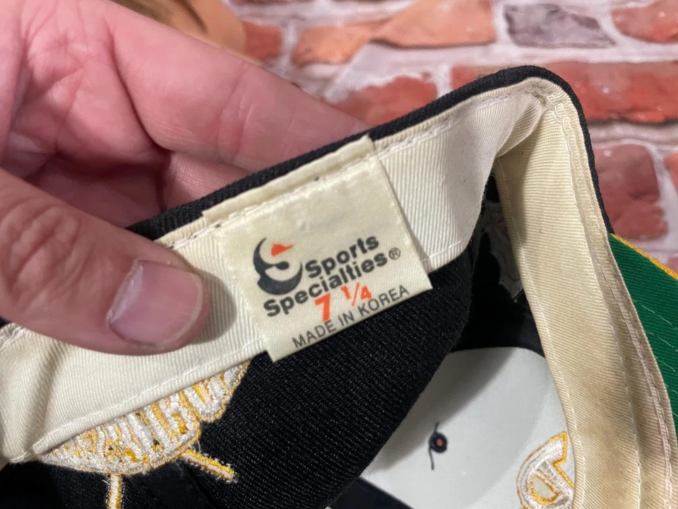 vintage 90s Pittsburgh Penguins Sports Specialties fitted hat size 7 1/4 - Image 2 of 4