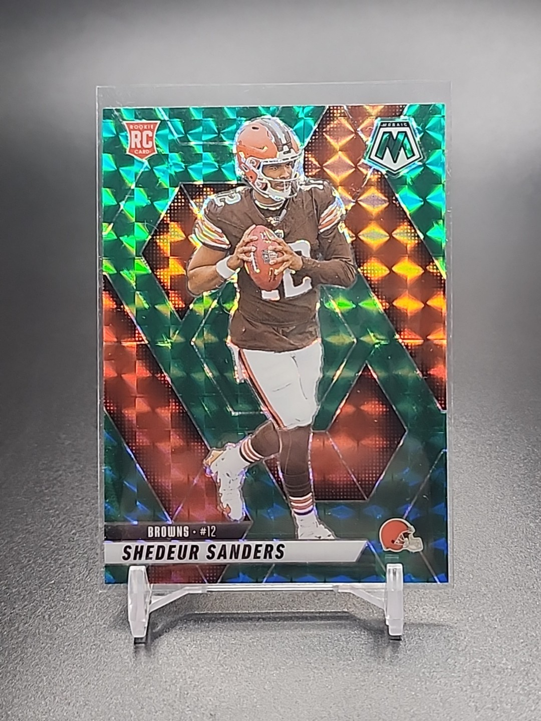 2025 Panini Mosaic Shedeur Sanders Green Mosaic Prizm #302 (RC) Browns