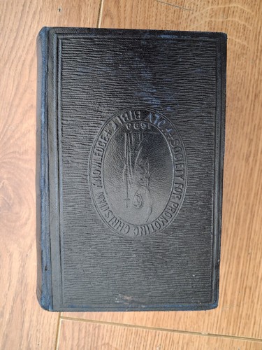 Holy Bible Old And New Testaments London Printed By Eyre And Spottiswoode  - Picture 3 of 18