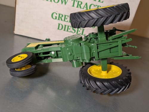1987 Lafayette Show Tractor John Deere Green Yoder 730 Diesel - Picture 8 of 16
