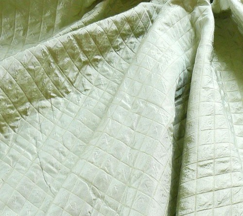 BTY KRAVET COUTURE SILK MATELASSE FLIRTY CELADON LITE SAGE GREEN MSRP$169/Y #867 - Picture 3 of 7