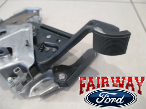 03 thru 05 Excursion OEM Ford Parking Emergency Brake Lever Pedal NEW - Picture 1 of 11