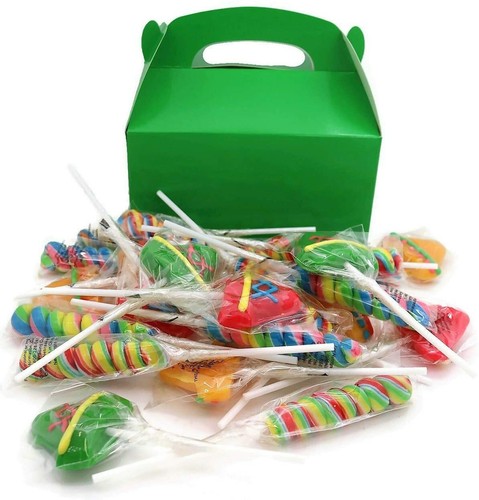 Green Treat Favor Boxes (12 Pack) Paper Cardboard. - Picture 3 of 4