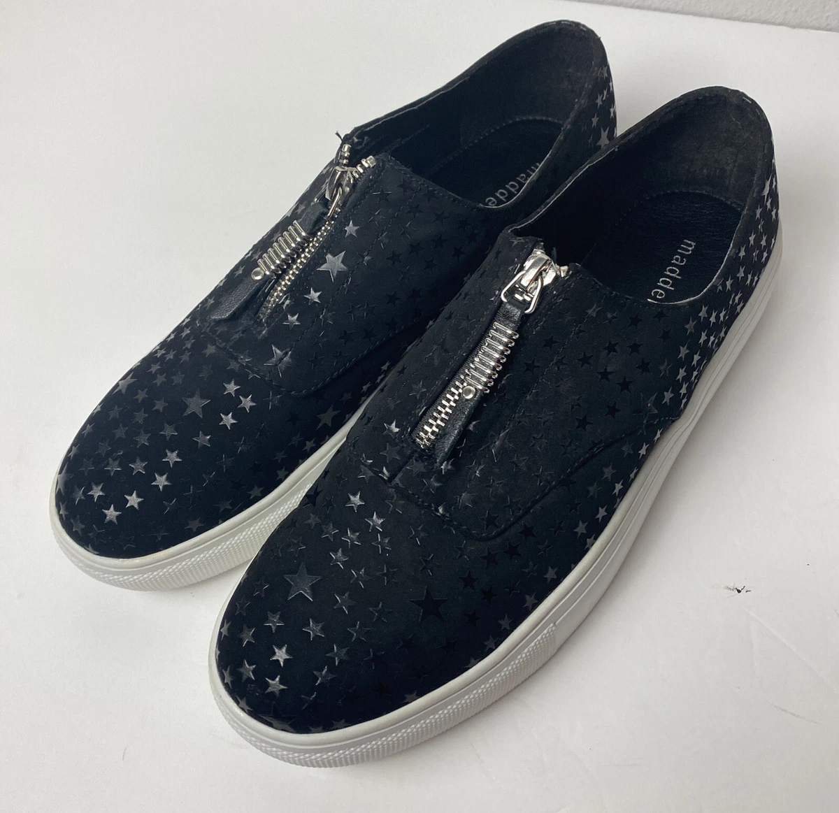 Madden girl black hotsell slip on sneakers