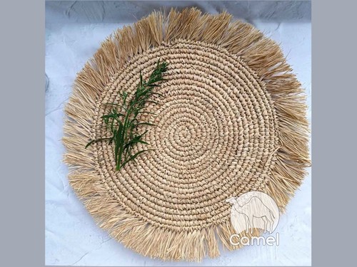 Set of 6 Raffia Fringed Placemats Handmad Natural eco-friendly sustainable straw - Picture 2 of 5