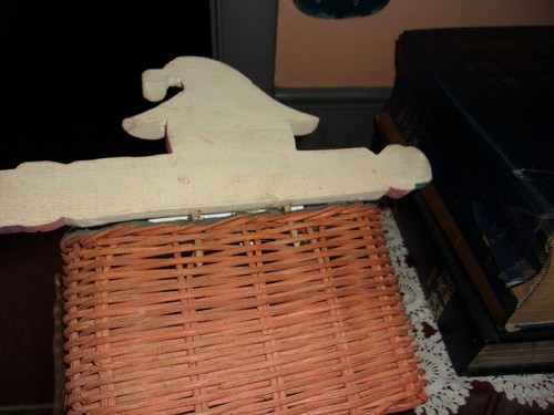 pumpkin basket-wood and wicker, exc. cond. can rest flat against wall. - Picture 2 of 4