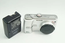 Panasonic Lumix DCM-TZ1 5 Megapixel Digital Camera
