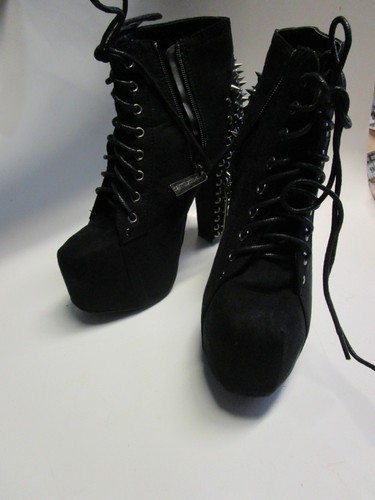 Breckelles Women's Black Silver Studded Platform Faux Suede Boots, Size 7.5 - Picture 3 of 13