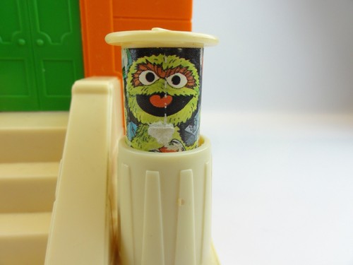 Playskool 1-2-3 Sesame Street Playset Vintage 1984 Hoopers Store Bert Ernie Apt - Picture 9 of 12