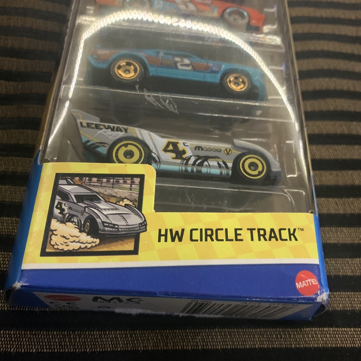 Hot Wheels HW Circle Track - Confezione Da 5 Macchinine In Scala 1:64, Giocattolo Per Bambini - 5
