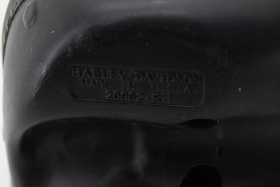 Carenado inferior de la pierna 14-22 Harley-Davidson Electra Glide compartimentos de almacenamiento Foto 4 de 4