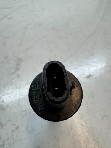 Kawasaki ZX14-R ZZR1400 2006-2011 Sensor Temperatura Toma de Aire 170400-6020 - Imagen 4 de 6