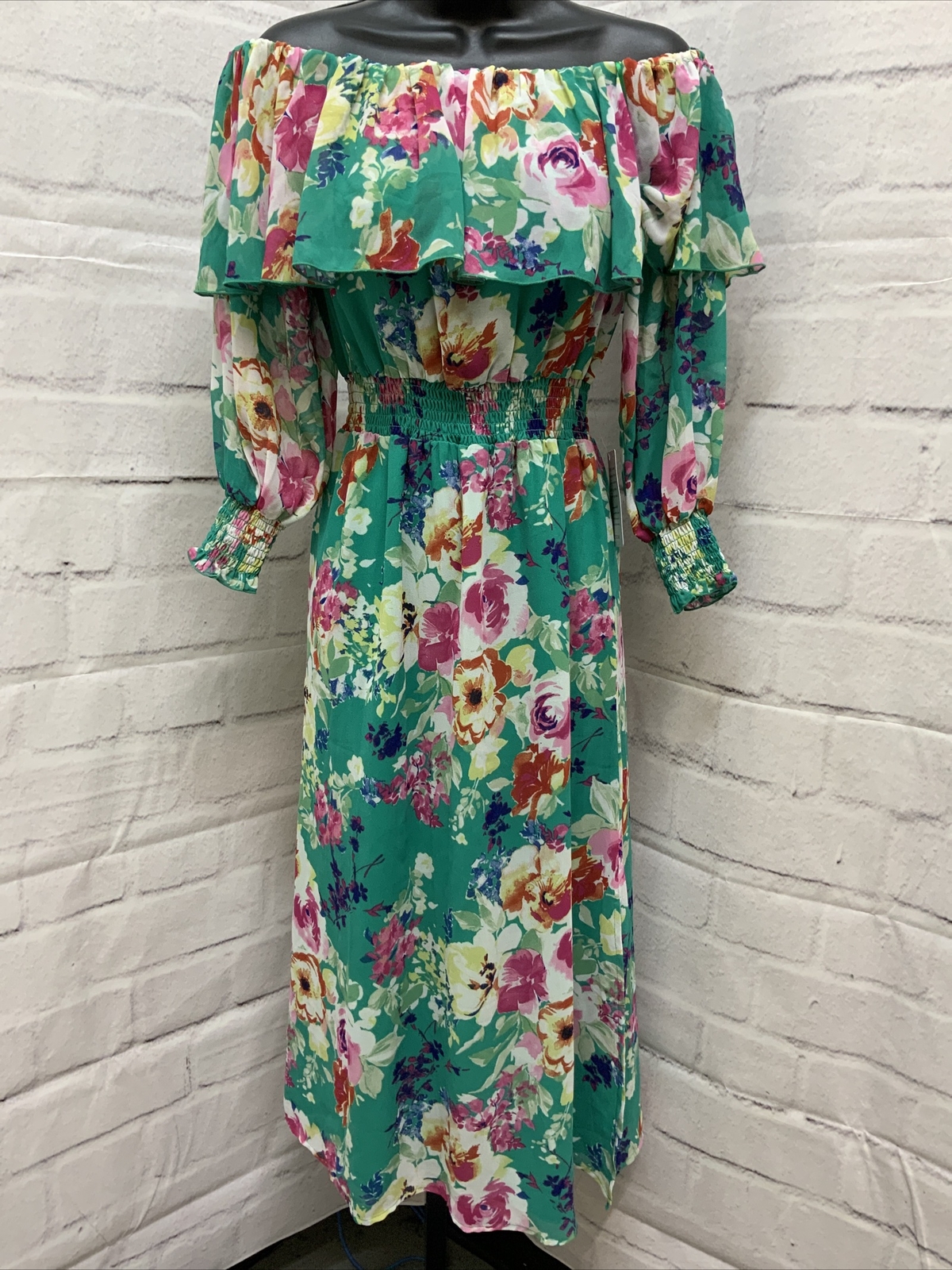 Charles Henry Floral Off the Shoulder 