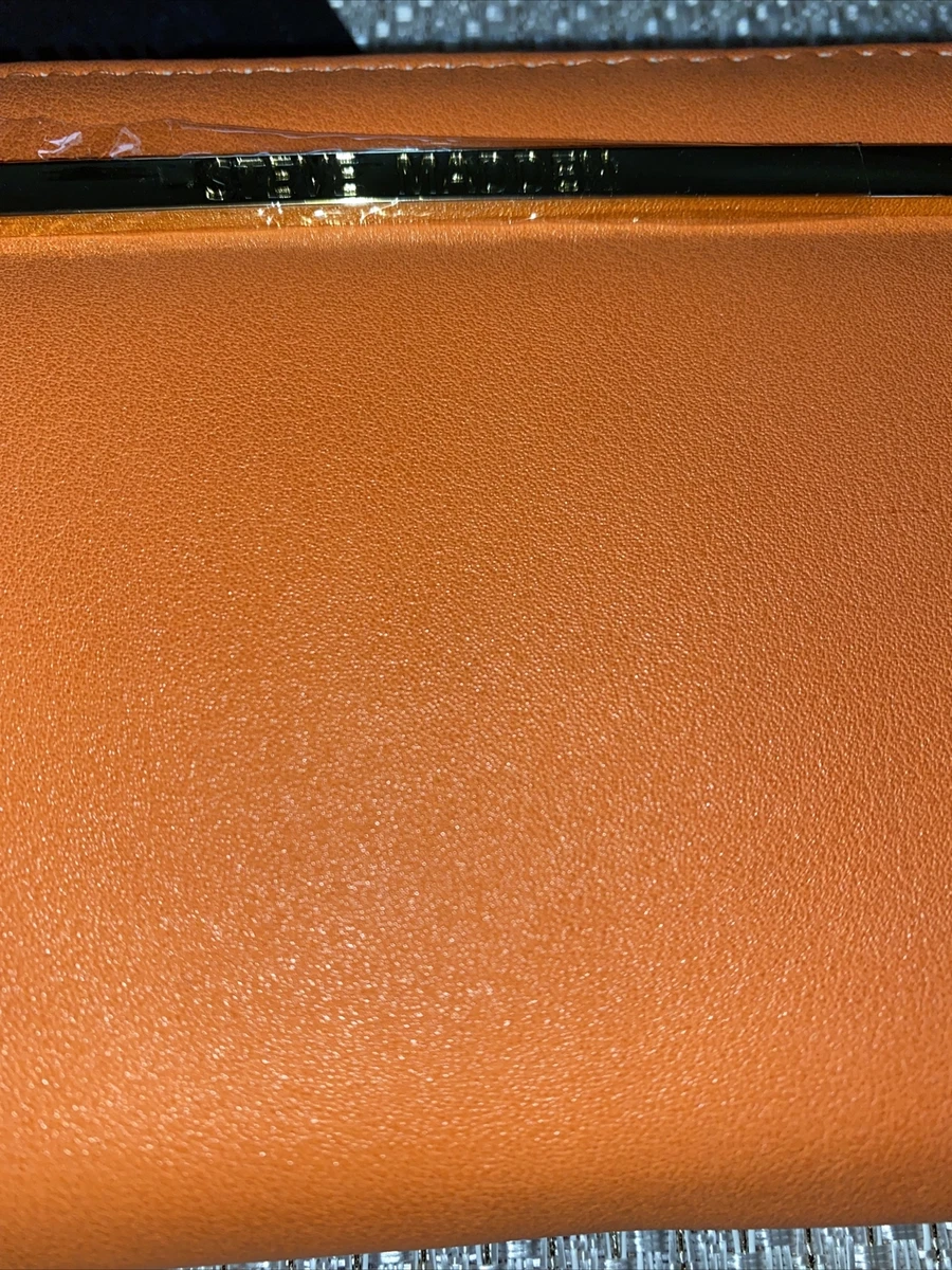 STEVE MADDEN WALLET WRISTLET ORANGE SMOOTH TEXTURE GOLD ZIPPER 