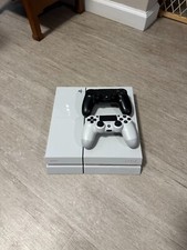 Sony PlayStation 4 Launch Edition Glacier White Console W/Controllers (2)