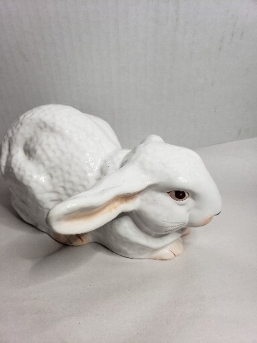 Vintage J Willfred White Ceramic Bunny Rabbit Figurine Easter Baby Room Deco - Picture 2 of 8