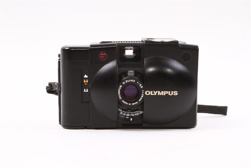 Appareil photo argentique 35 mm Olympus XA 2 d'occasion avec flash électronique A11 - Photo 2/11
