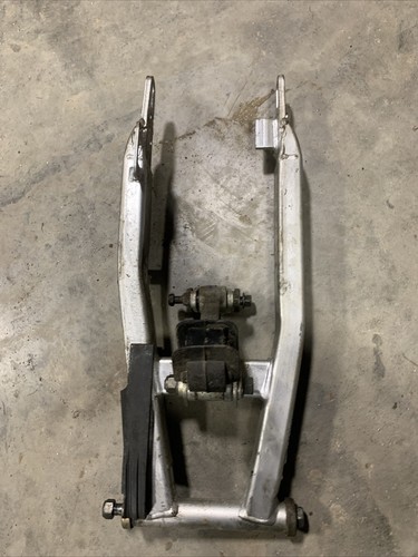 yamaha ttr 125 Swing Arm 2002 - Picture 11 of 13