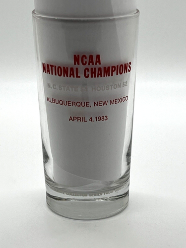 1983 North Carolina State Wolfpack bicchiere da bere CAMPIONI NAZIONALI DI BASKET - Foto 5 di 11