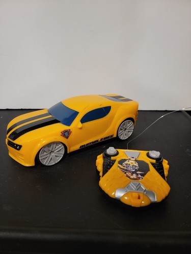 Transformers Radio Control Bumblebee R/C Toy Car Hasbro 2009 - Picture 1 of 16