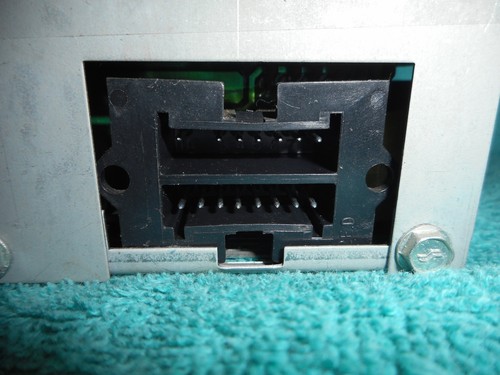SHIPS SAME DAY! GM 25086936 Driver Information Center & Climate Control Module - Picture 9 of 11