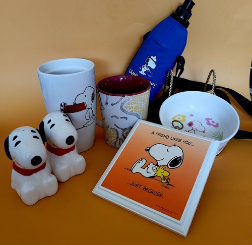 Peanuts Snoopy Collection, Flaschenhalter, S&P, Schale, Keramiktassen, Plakette - Bild 1 von 6