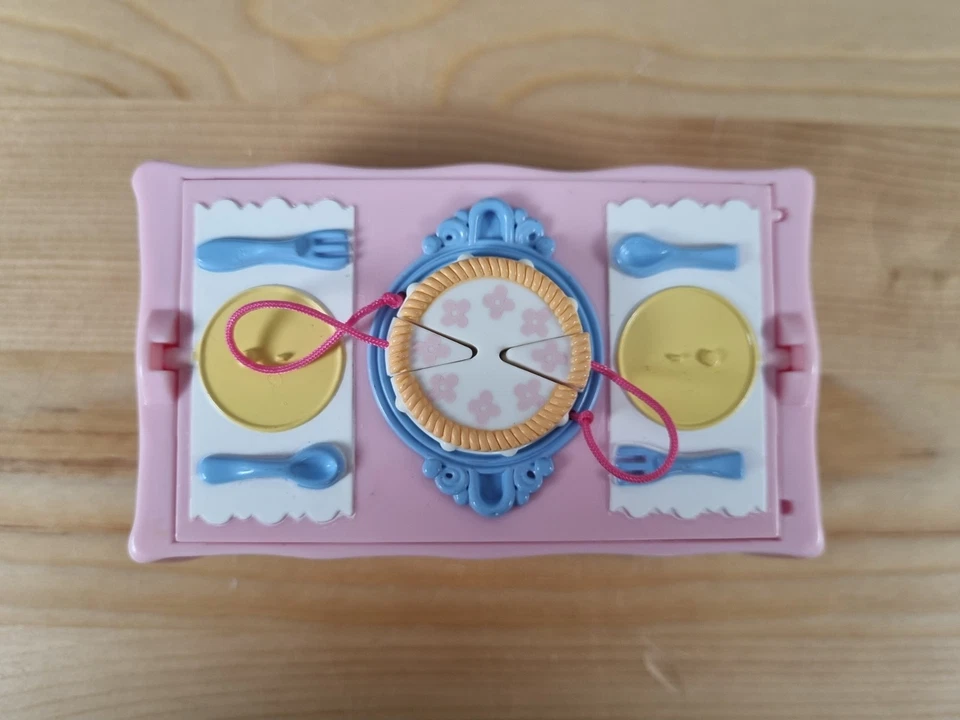 Learning Curve Caring Corners Figures Mom And 2 Children + Table & Critters set - Image 2 of 4