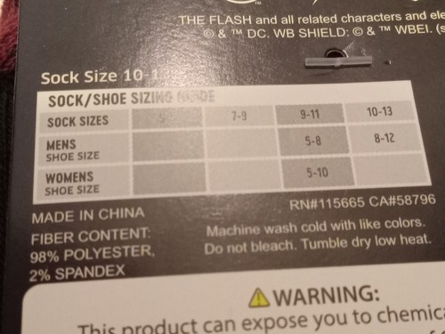 THE FLASH FROM DC UNIVERSE CREW SOCKS ONE SIZE FITS MOST - Picture 3 of 3