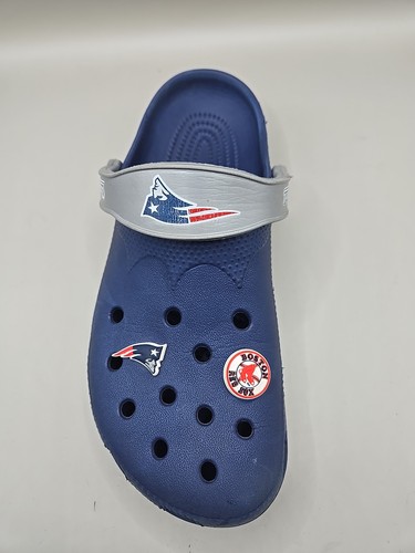 Blaue New England Patriot Crocs Jibbitz Boston rote Socken/Patrioten W8-9 M6-7 - Bild 3 von 15