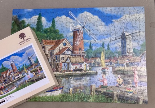 Wentworth wooden puzzle ~ 'Fishing Village' by Derek Roberts ~ 500 pcs