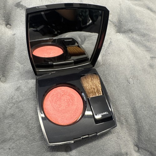 Chanel Joues Contraste Powder Blush Shade 71 Malice Unboxd - Picture 4 of 5