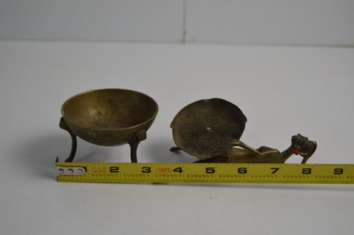 Vintage Messing Räucherstäbchenhalter Brenner Tempel Stamm geätzt Metall faulenzende Frau - Bild 13 von 14