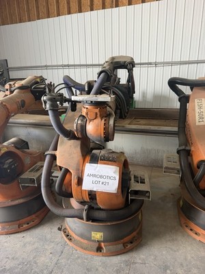 Lot #21 Kuka KR 210-2 2000