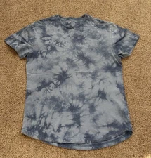 BYLT Mens Sky Blue Tye Dye Drop Cut Short Sleeve Shirt Size MEDIUM Casual