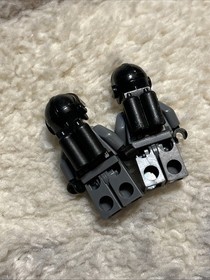 Lot Of 2 LEGO Space Police 3 Officer 8 Minifigure sp106 5974