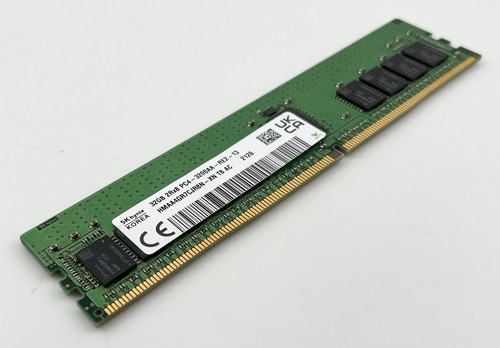 Hynix HMAA4GR7CJR8N-XN (1x32GB) Dual Rank x8 DDR4-3200 Registered CAS-22 Memory - Picture 1 of 4