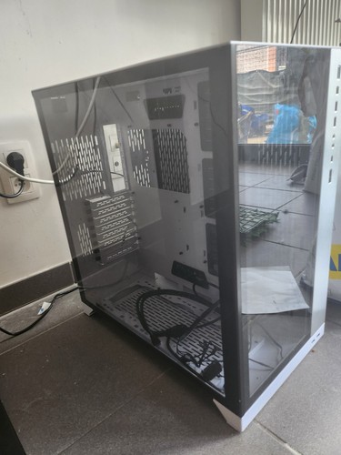 Lian Li PC-011 Dynamic Xl