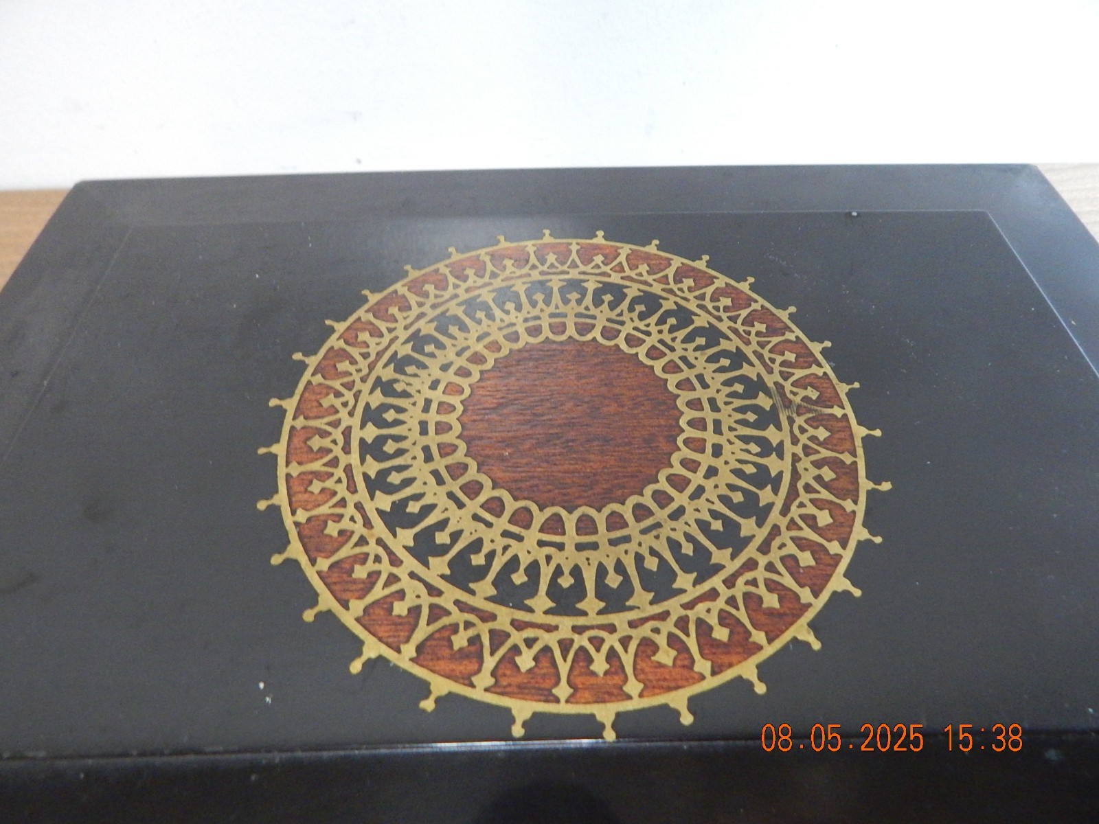 Picture 2 of 5