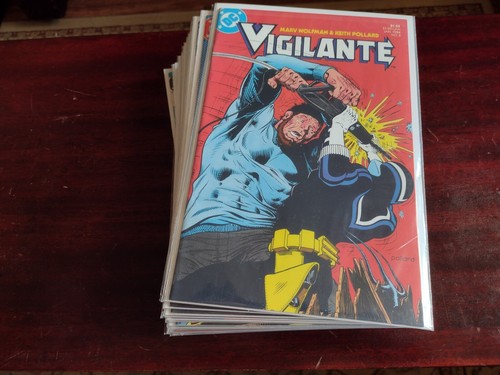 Vigilante # 2 8 10-14 16 19-25 29-33 46 plus Specials (1984-1986) DC ss/nm - Bild 1 von 15