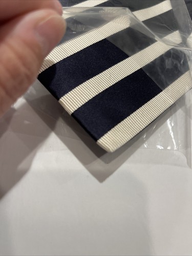 NWT Charles Tyrwhitt Men's 100% Silk Striped Pattern Tie Brown/Cream Necktie NEW - Picture 2 of 4