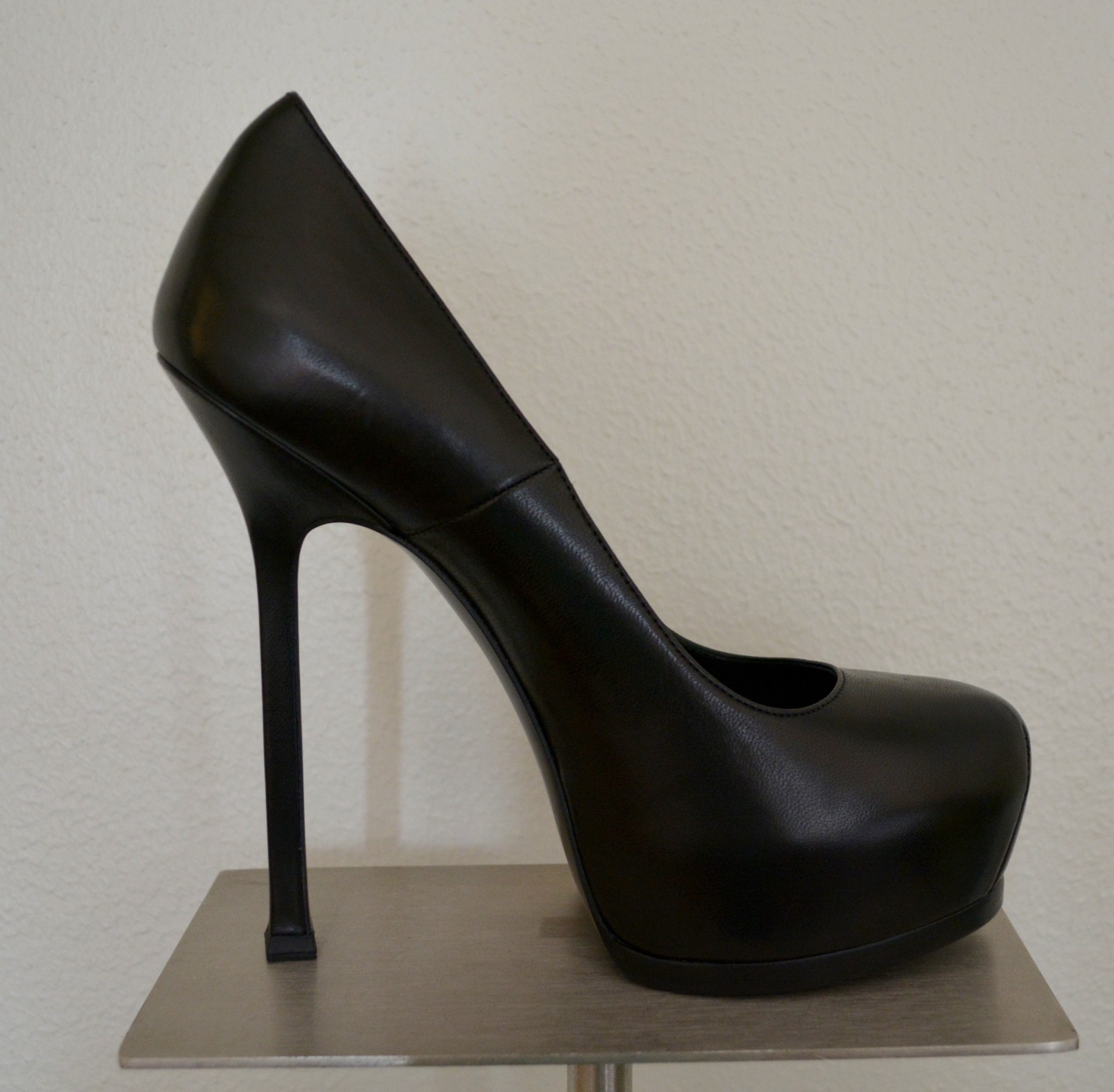 SCARPE DÉCOLLETÉ IN PELLE TRIBUTO YSL SAINT LAURENT $795 TRIBTOO EU 40 US 10 ITALIA