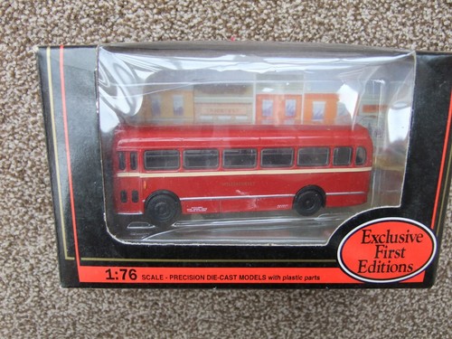 EFE Autobuses escala 1/76 LIQUIDACIÓN - varios tipos disponibles en cajas desgastadas - Imagen 36 de 69