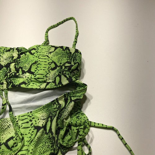 NEW Green Snake Print One Piece Swimsuit High Leg Cut Out Ruched Womens XL - Picture 5 of 11