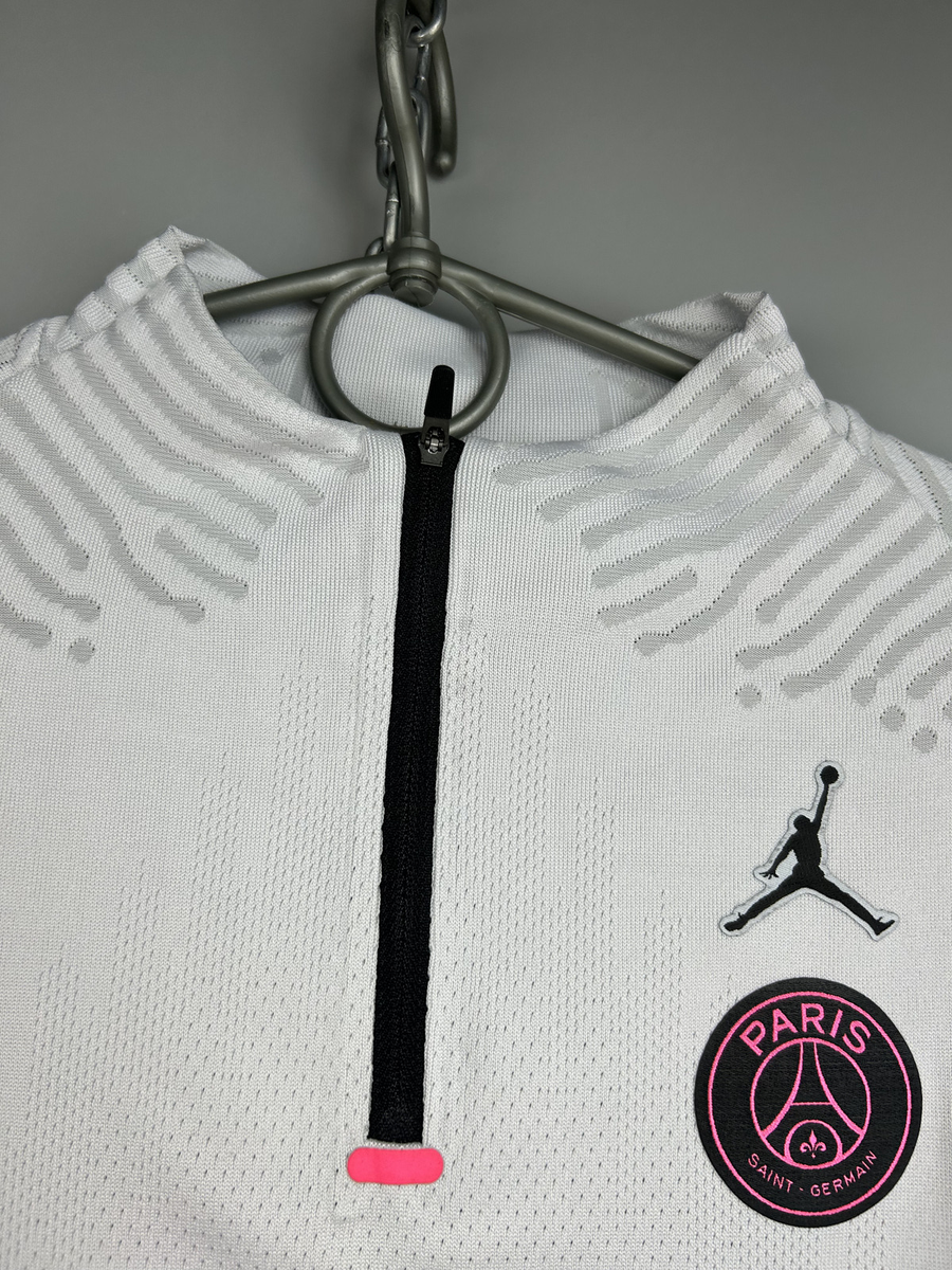 セール‼️ NIKE JORDAN VAPOR KNIT 3.0 L NIKE JORDAN 3 RETRO PS 