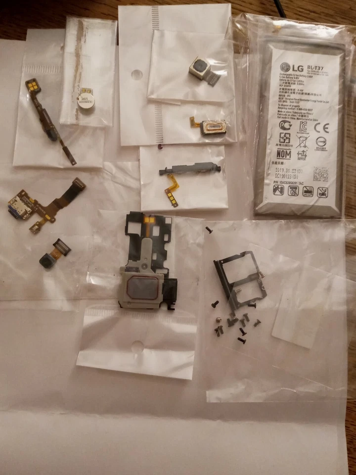 Piezas de repuesto LG Stylo 4 Foto 2 de 3